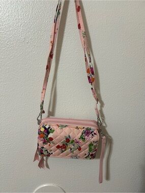 Vera Bradley Pink Floral Quilted Crossbody Pouch and Wallet